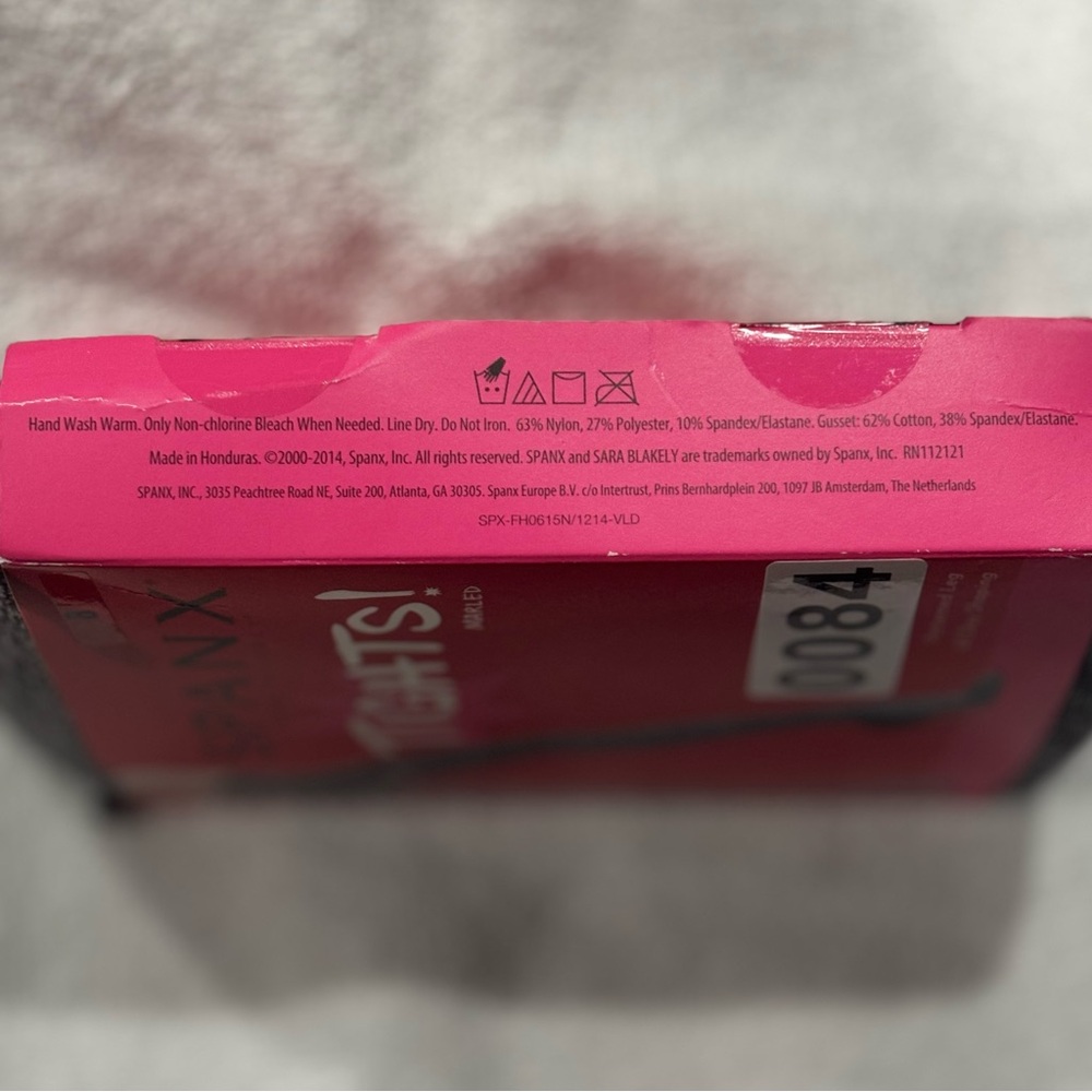 NWT Spanx Patterned Leg Tights Grey Size B - Picture 6 of 8